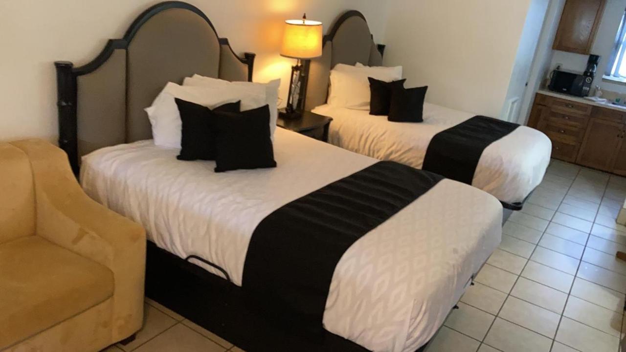 Holiday Isles Resort Madeira Beach Zewnętrze zdjęcie