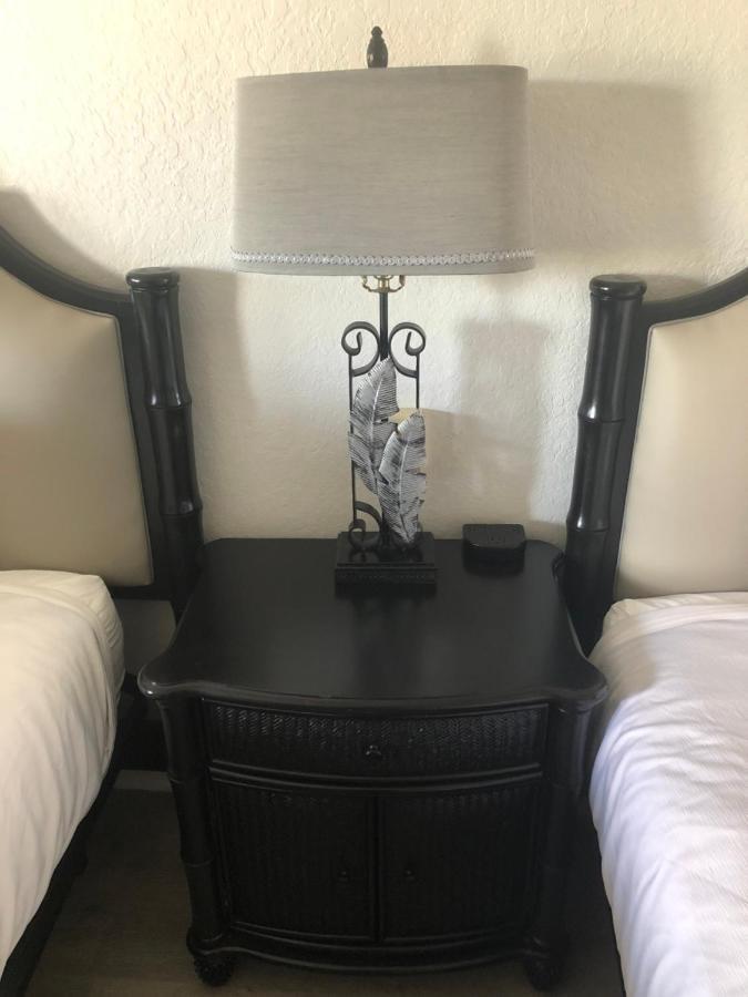Holiday Isles Resort Madeira Beach Zewnętrze zdjęcie